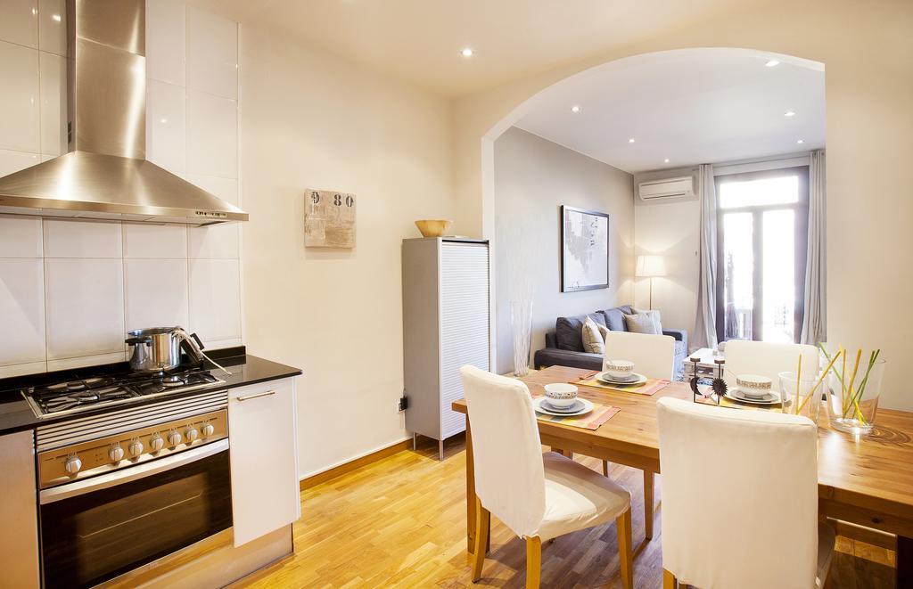 Apartments Barcelona & Home Deco Viladomat Kültér fotó