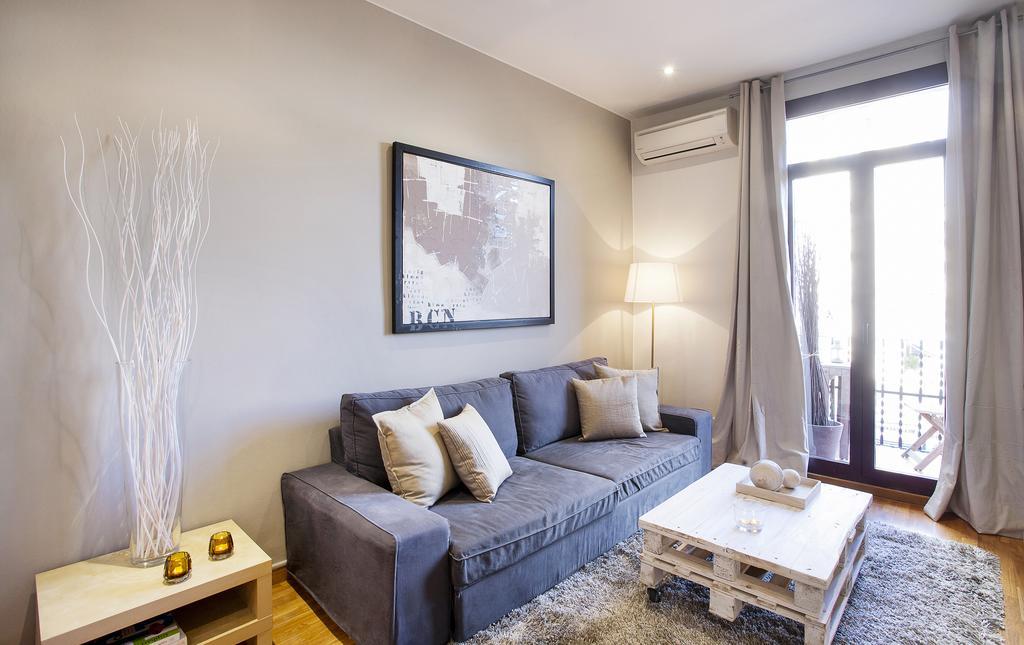 Apartments Barcelona & Home Deco Viladomat Kültér fotó