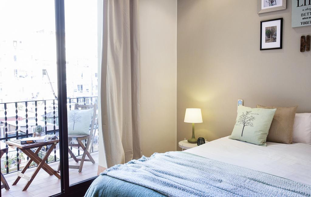 Apartments Barcelona & Home Deco Viladomat Kültér fotó