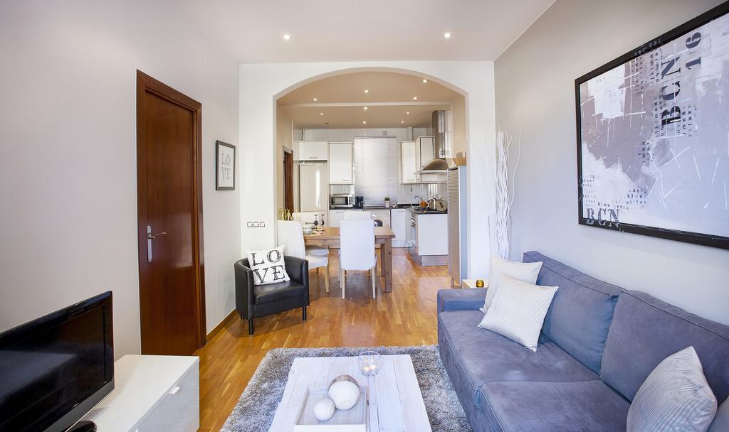 Apartments Barcelona & Home Deco Viladomat Kültér fotó